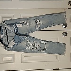 High Rise Mom Jeans light distressed denim size 13 women Cello brand